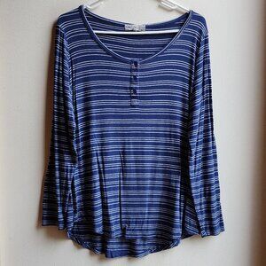 Pink Republic Navy/White Striped Scoop Neck Jersey Size Large